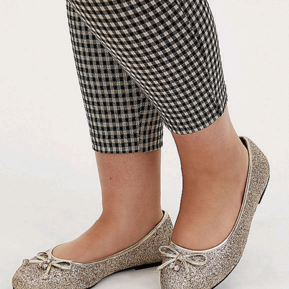 NWT Sparkly flats